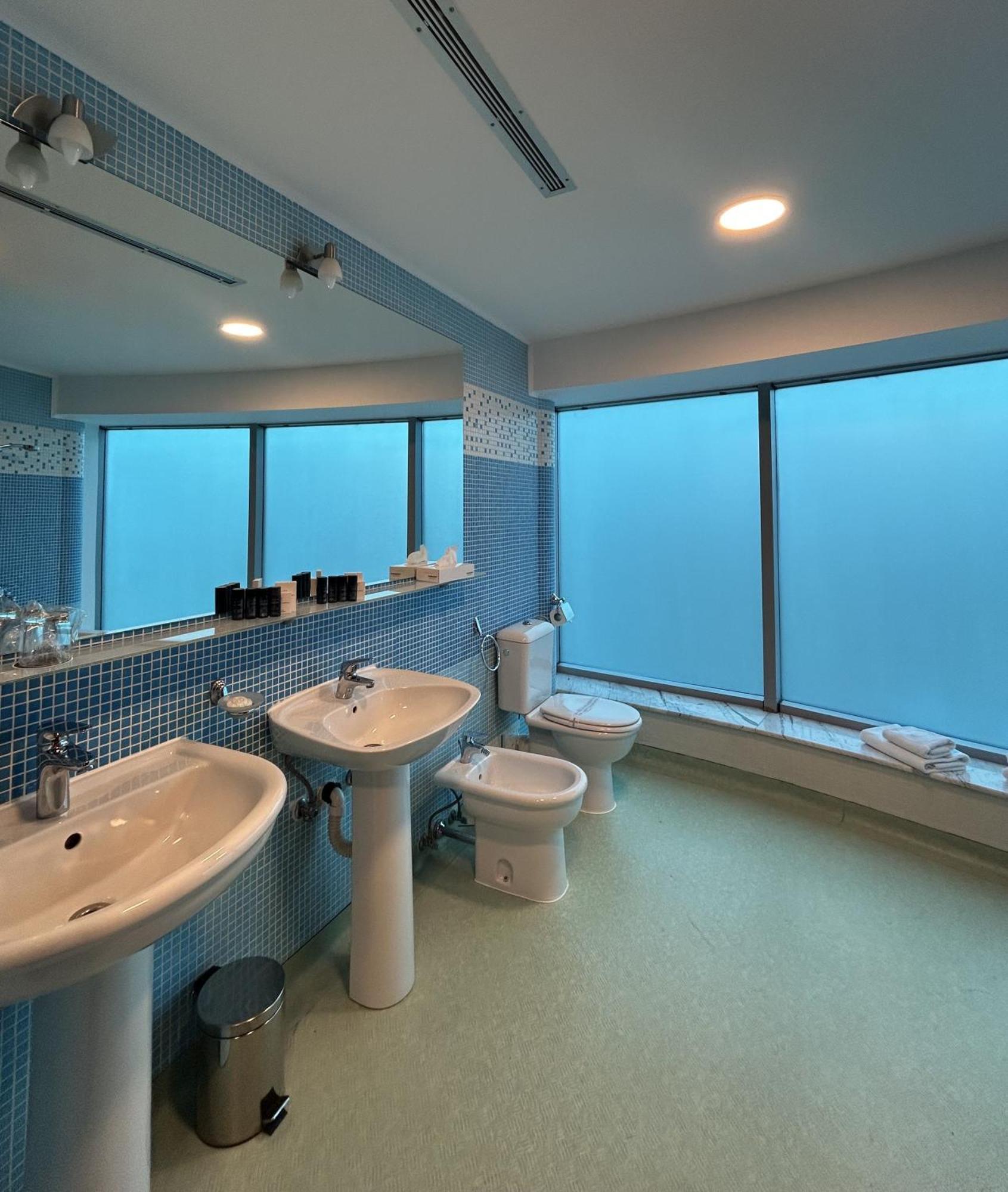 Radon Plaza Hotel 4*